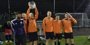 A triumphant return to the Downhill Complex. A triumphant return to the Downhill Complex.